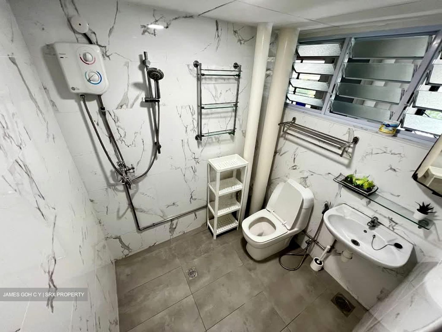 Ivory Heights (D22), Condominium #557847141